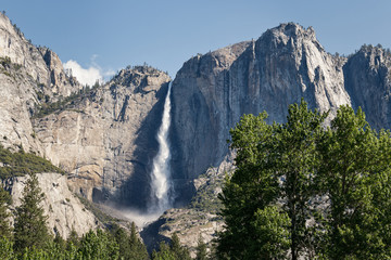 Lower Yosemite Falls 05