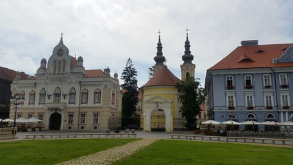 Fototapeta na wymiar Union square (Unirii Square) is the main square of Timisoara, Romania