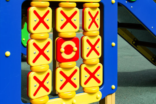 TIC-TAC-toe game.the human environment - Powered by Adobe