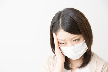 風邪の女性