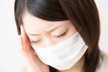 風邪の女性