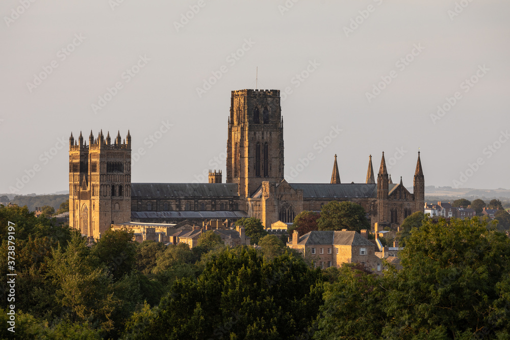 Wall mural Durham cathedral during golden hour