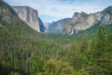 tunnel view in yosemite nationalpark, california, usa