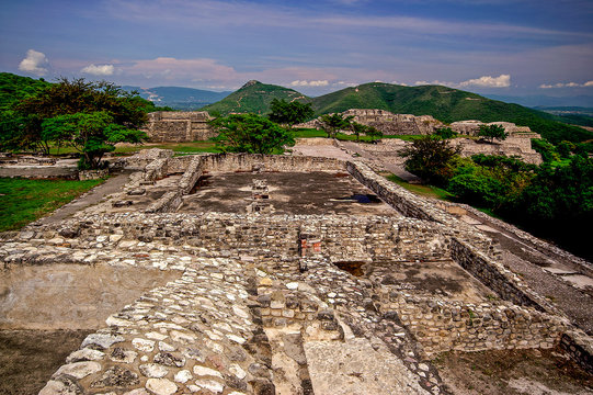 Yacimiento  de Xochicalco. Estado de Morelos.Mexico.