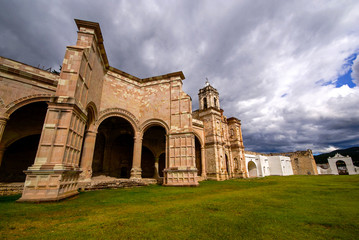 Fototapeta na wymiar Capilla abierta del monasterio de San Pedro Teposcolula(s.XVI).Mixteca. Estado de Oaxaca .México.
