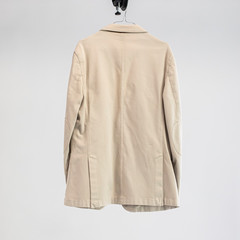 Americana en color beige