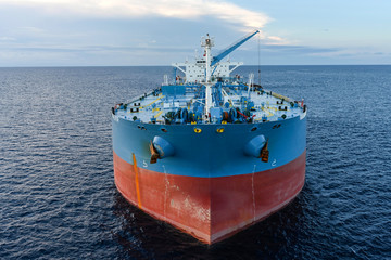 The tanker in the high sea - obrazy, fototapety, plakaty