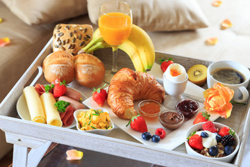 frühstück im bett