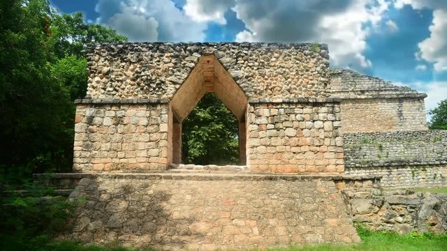 Ek Balam, asombrosa ciudad ancestral de los Mayas en la pen&iacute;nsula de Yucat&aacute;n, M&eacute;xico.