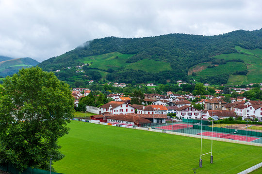 The pretty town of San Juan de Pie de Puerto