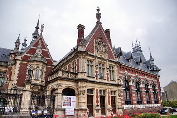 Obraz premium This is the Benedictine Palace built in the early 20th century in a mixed Renaissance and Gothic style.