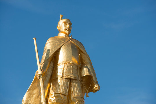 織田信長像 Photos Royalty Free Images Graphics Vectors Videos Adobe Stock