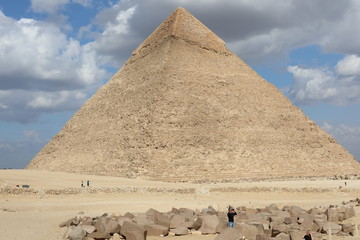 Fototapeta na wymiar pyramid of giza egypt