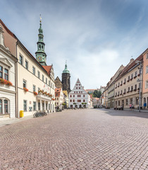 Fototapeta na wymiar Der historische Marktplatz in der Altstadt von Pirna in Sachsen