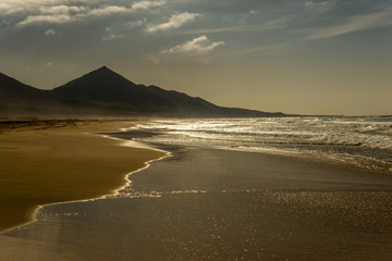 Fototapeta na wymiar Playa de Cofete auf Fuerteventura