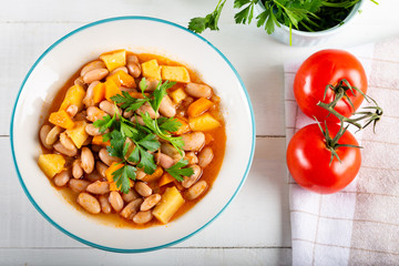 Turkish style pinto Beans. Pinto beans with Olive Oil.