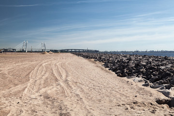 granite fencing of alluvial areas