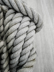 Close up of a gray nautical rope © Maria