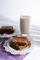 deliciosos brownies hechos en casa