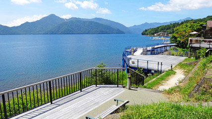 晴れた日の中禅寺湖 日光 栃木県