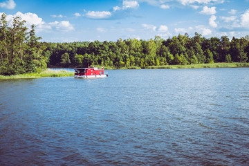 Hausboot auf dem Wasser