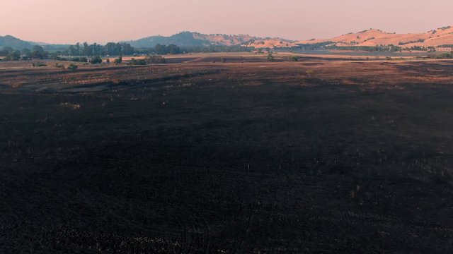Vacaville, California, USA. 22 August 2020. Burnt hills from wildfire. LNU Lightning Complex Fire that ravaged the Napa, Sonoma, Lake and Solano counties.