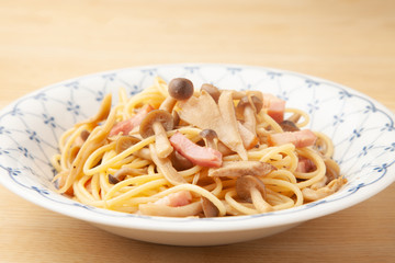 キノコの和風スパゲッティ