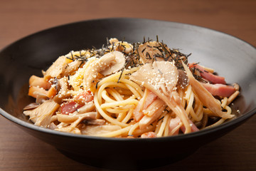 キノコの和風スパゲッティ
