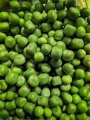 fresh green peas