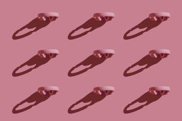 Imagen de auriculares para oir musica color rosa pastel 