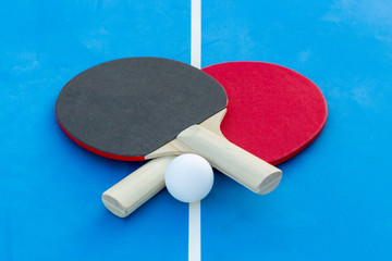 tennis de table sport loisir bleu rouge