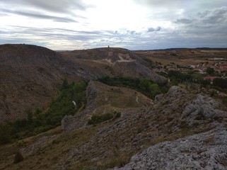 montaña, paisaje, naturaleza, castillo, verde, burgo de osma, soria, osma, valle, turismo, panorama