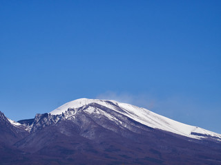 小諸市から見た冬の浅間山 長野県