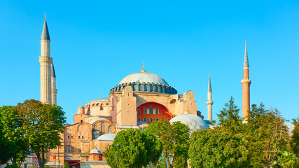 Fototapeta na wymiar Hagia Sophia mosque in Istanbul