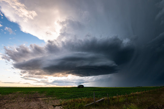 Summer thunderstorm in the prairies © Jillian