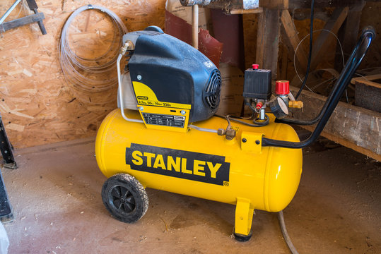 รูปภาพCompressors – เลือกดูภาพถ่ายสต็อก เวกเตอร์ และวิดีโอ64,052 ...