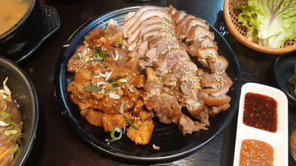 Korean-style Pork Cuisine: Jokbal