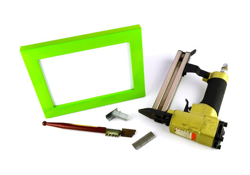 Picture frames, glass cutting, alloy shot, many tools for making picture frames placed on a white background.