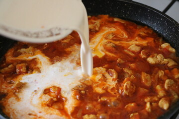 hot chili sauce