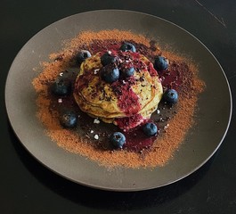 Blueberry pancake with cinnamon