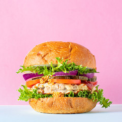 burger meat pork, beef or chicken
grilled cutlet sandwich and vegetables serving size organic healthy ething top view copy space for text
