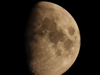 moon Earth satellite Latitude: 49 ° 25 'North
Longitude: 27 ° 0 'East
Time zone UTC / GMT +2: 00 h.
Timezone Name: Europe / Kiev (EET)
Current time 27-08-2020