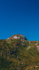 Obraz premium Montagna con cielo 24