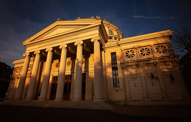 Obraz premium Arhitecture, old or new, public buildings, houses, castles, facades, geometry in light & shadow, arhitectural details, windows & doors, arches, columns