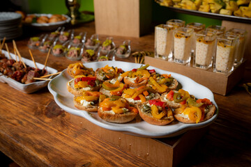 vegetarian canapes with dressing