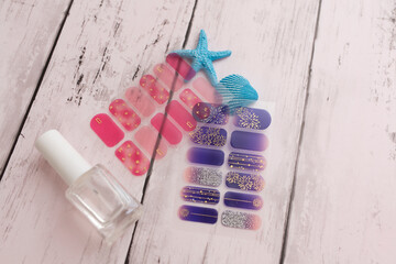 ネイル,シール,セルフ,透明,トップコート,ベースコート,きれい,かわいい,デスク,おしゃれ,ファッション