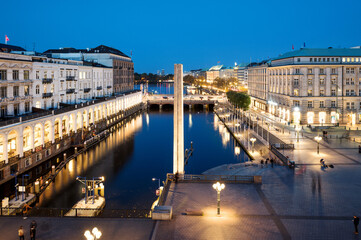 A night view at the Innenalster in central Hamburg.