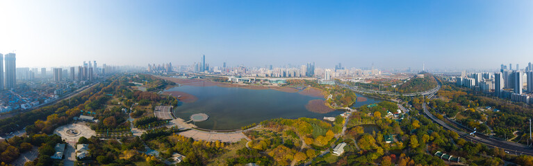 Fototapeta na wymiar Hubei Wuhan Moon lake scenic spot late autumn aerial scenery