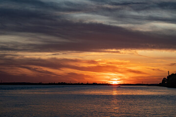 Naklejka premium Sonnenuntergang an er Eblbe