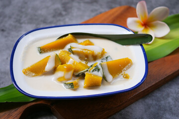 Pumpkin in coconut milk, Thai desserts
